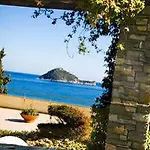 Monti E Mare Αλάσιο