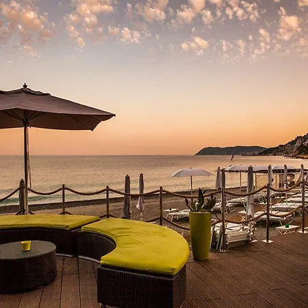 Ξενοδοχείο Monti E Mare