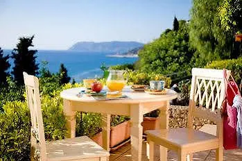 Monti E Mare Apartment