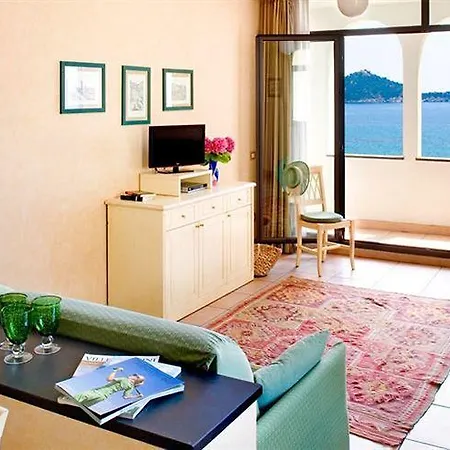 Hotel Monti E Mare Alassio