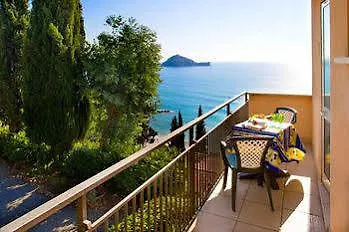 Monti E Mare