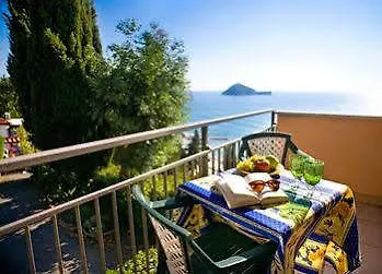 Hotel Monti E Mare Alassio
