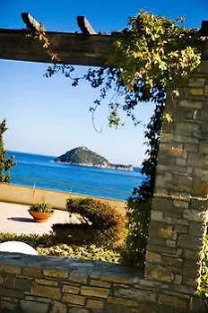 Monti E Mare 알라시오