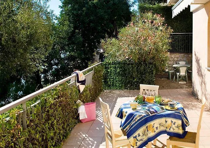 Monti E Mare Szálloda Alassio